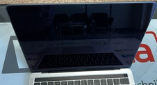 apple_macbook_pro_13_touch-bar_b_07.JPEG